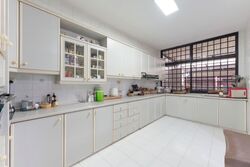 Bedok Ria (D16), Terrace #549967981